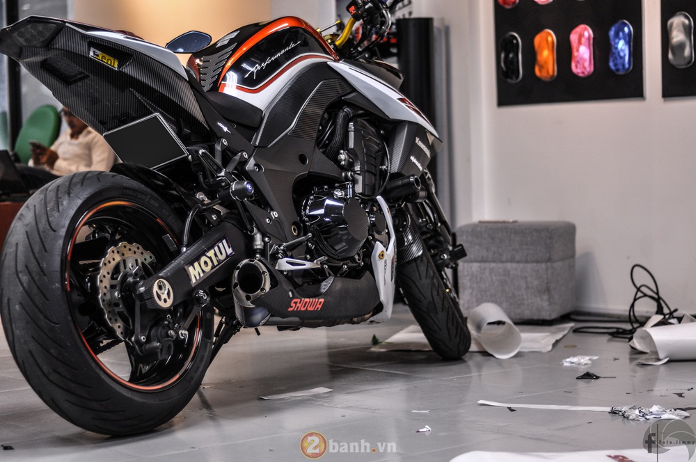 Quai thu Z1000 ham ho voi nhieu do choi gia tri - 7