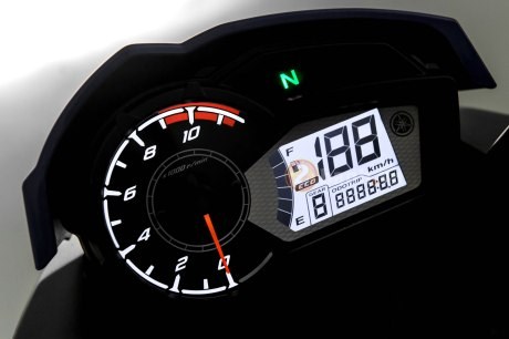 Yamaha Fazer 150 2017 Voi bo ao moi nang dong hon - 3
