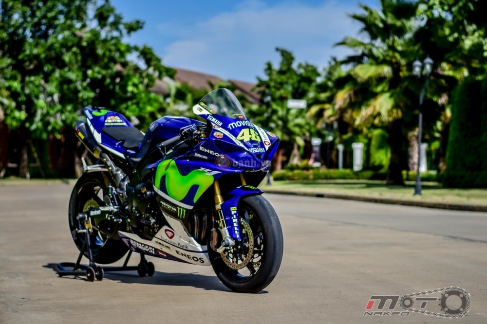 Yamaha R1 sieu chat trong phien ban Movistar MotoGP - 31