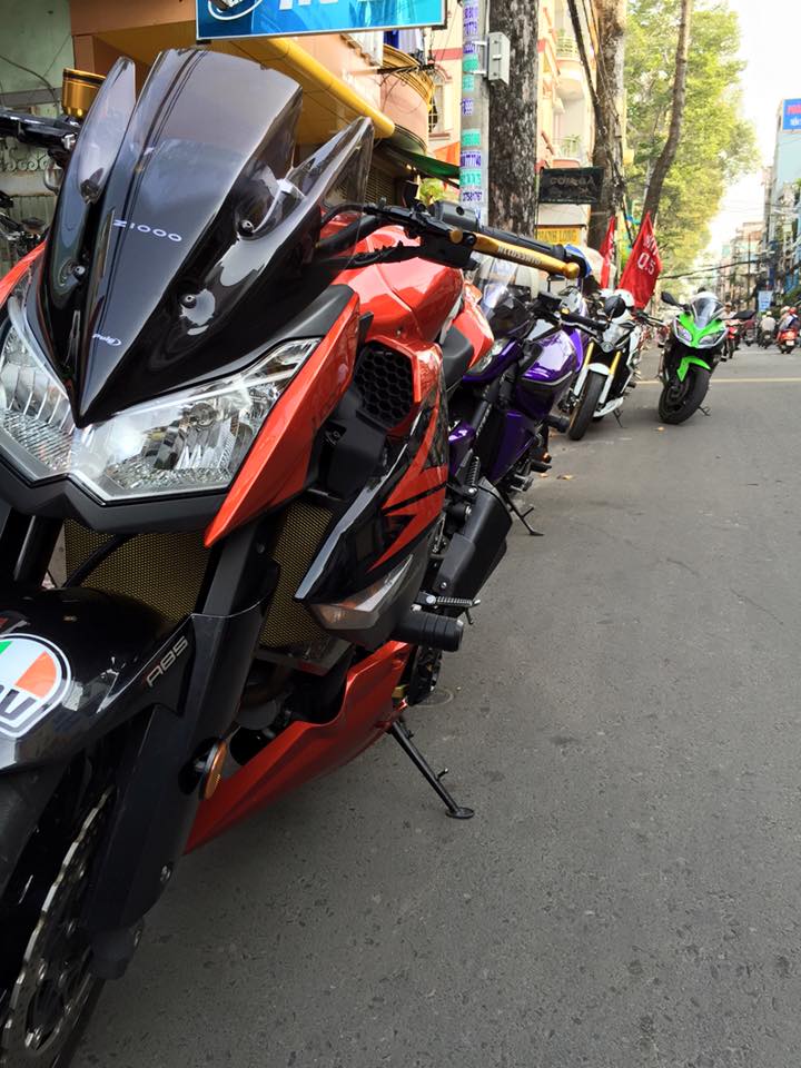 Cap doi xe the thao cua biker tre chiu choi - 3