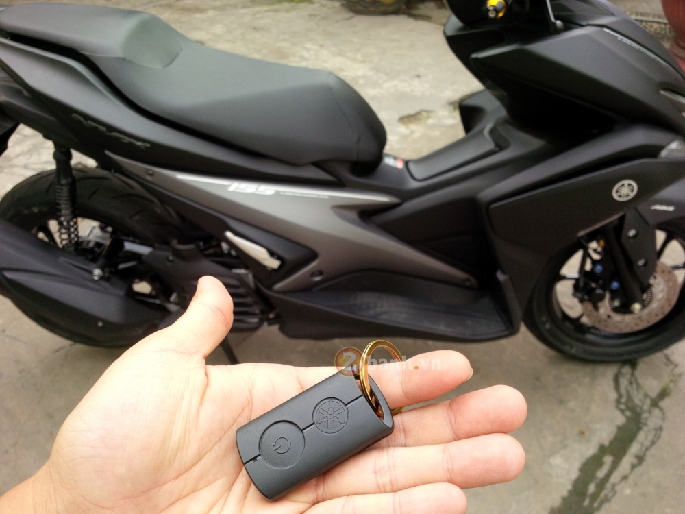Clip Review NVX155 Chay thu va cam nhan phanh ABS tren Yamaha NVX155 - 5