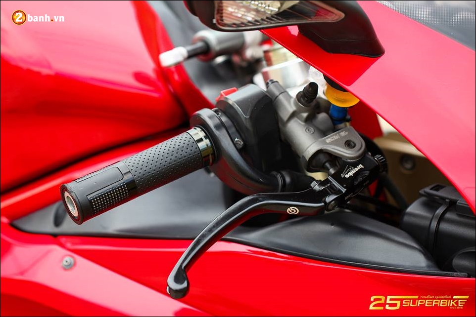 Ducati Evo 848 do an tuong voi thiet ke truyen thong - 6