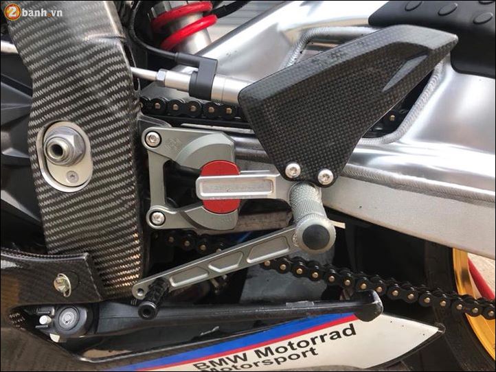 BMW S1000RR ve dep tram tinh qua tong mau xam nham - 14