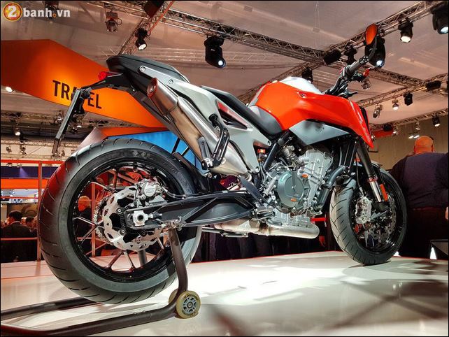 Bo doi KTM xuat hien tai trien lam EICMA 2017 - 6