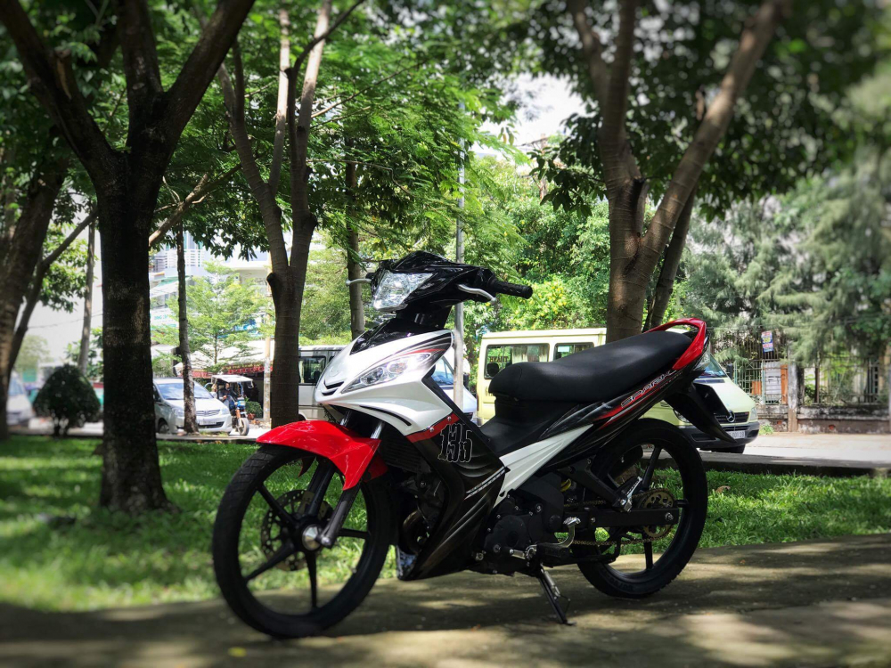 Exciter 2010 do phong cach zin cua biker sai thanh