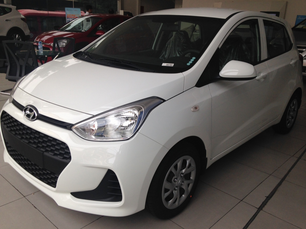 Khuyen mai ky luc gia xe hyundai i10 12 so san tieu chuan - 3