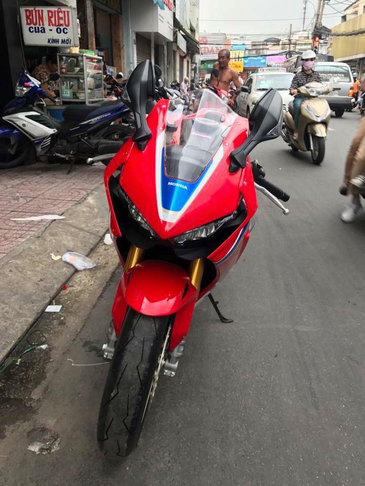 Can ban sp2 Cbr 1000rr 2017 sp2 gioi han 500 chiec tren the gioi Viet nam co 2 chiec thoi - 3