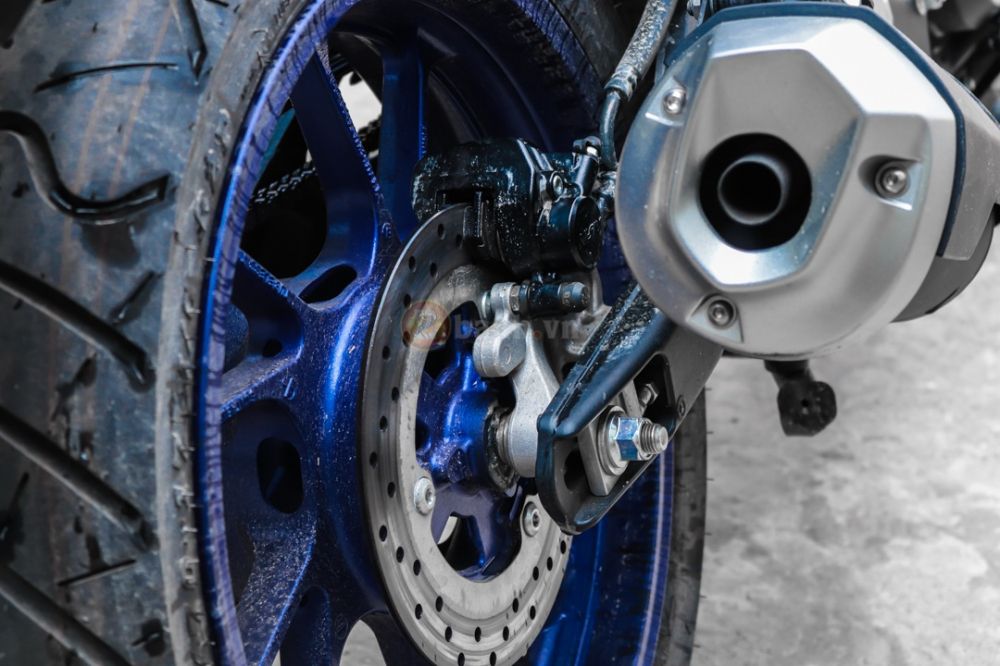 Can canh Yamaha Fz155i dau tien tai Viet Nam voi gia 8x trieu Dong - 13