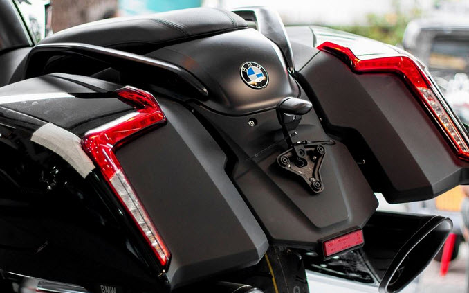 BMW K1600B 2018 dau tien cap cang Sai Gon voi gia 125 ty dong - 7