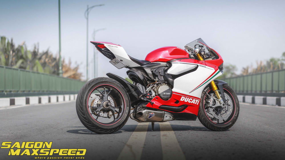 Chiem nguong Ducati 1199 Panigale S do sieu dep tren dat Viet - 14