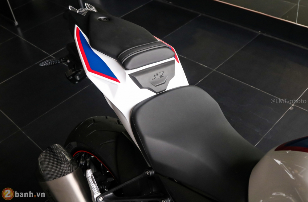 Can canh BMW S1000R 2018 full option co gia tu 529 trieu VND tai Viet Nam - 9
