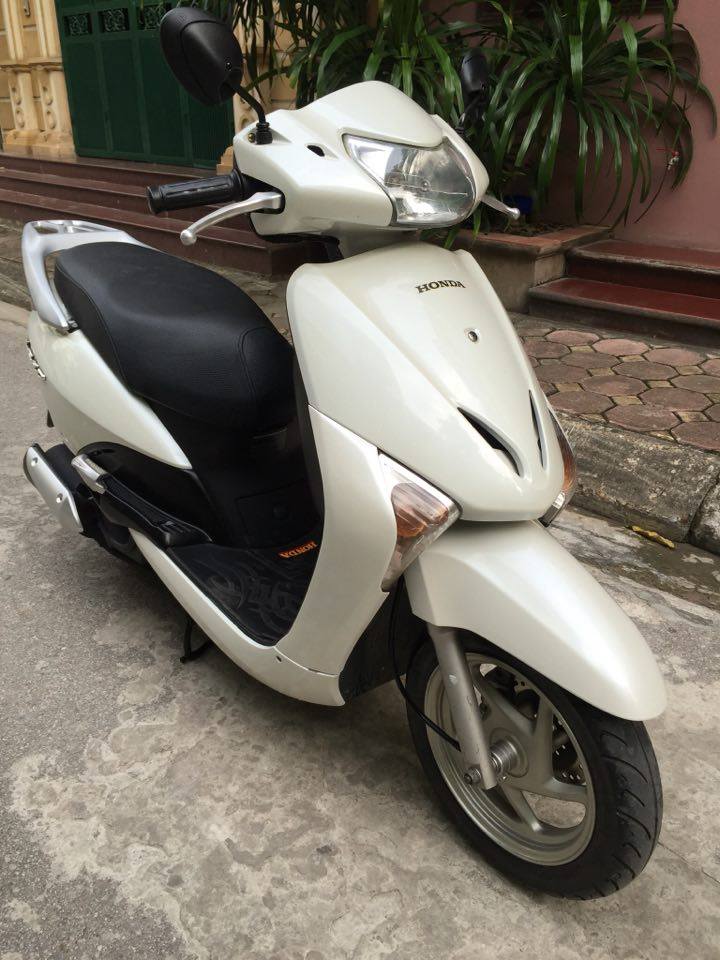 Can ban Honda Lead Fi Trang nguyen ban chinh chu dung con tot - 3