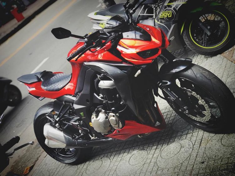 Ban Z1000 nhap khau nguyen ban 100