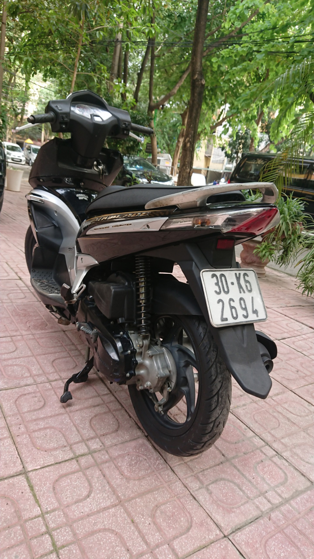 Rao ban Honda Airblade fi 2010 chuan doi nguyen ban cuc chat - 4