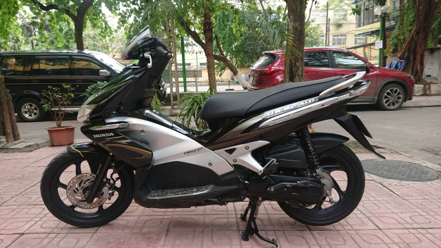Rao ban Honda Airblade fi 2010 chuan doi nguyen ban cuc chat - 5