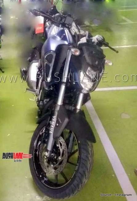 Tiet lo den pha moi cua Yamaha FZ S 2019 voi he thong ABS moi - 5