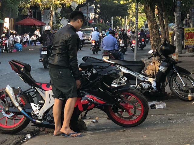 Hinh anh Suzuki Raider 150 Fi gay suon gay hoang mang cac biker - 5