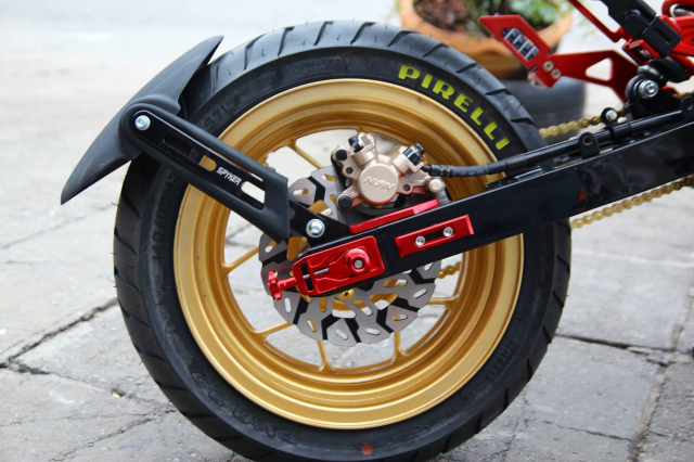 MSX 125 do he thong ong xa lay y tuong tu Ducati gay thich thu cho nguoi xem - 10