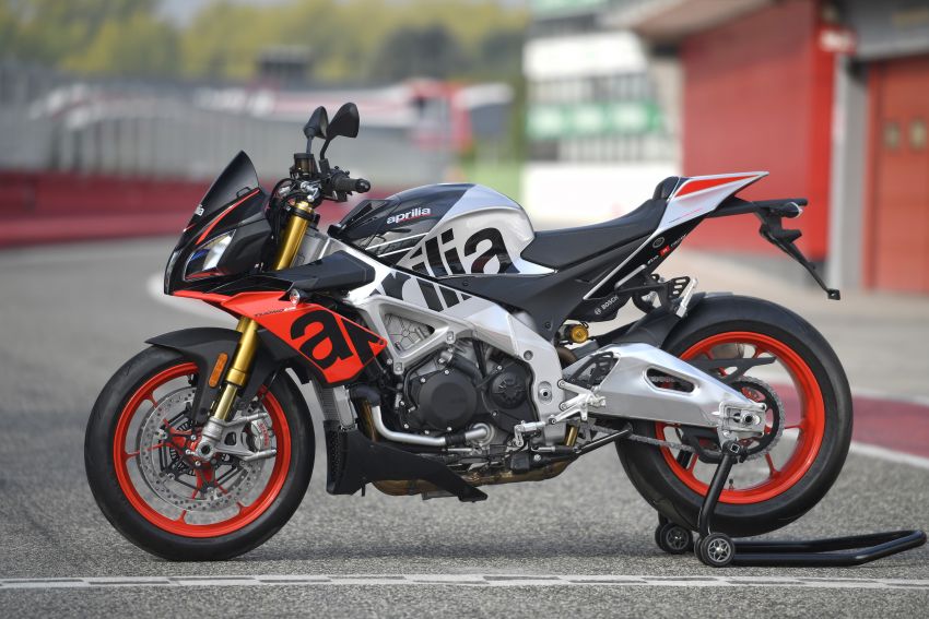 Aprilia Tuono V4 1100 Factory trang bi he thong treo dien tu co gia 670 trieu VND - 6