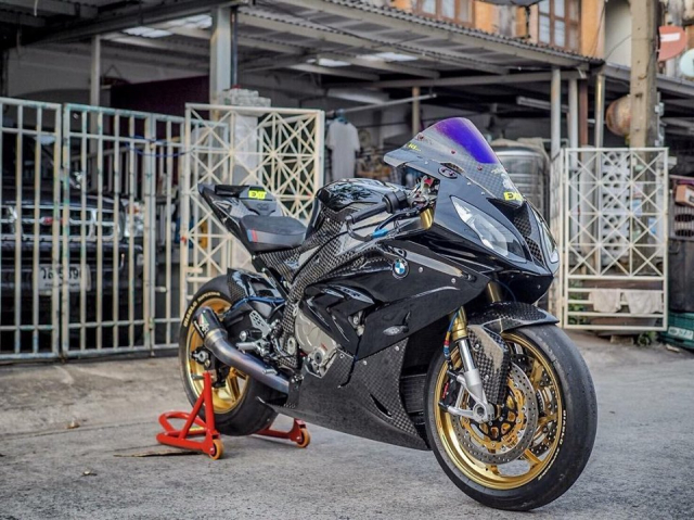 BMW S1000RR do full black day kich tinh - 3