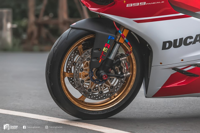 Ducati Panigale 899 do dinh diem voi cong nghe do choi cao cap - 9