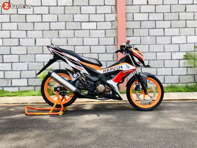 Sonic 150 do lot xac hoan hao voi dan option dep nhu mo