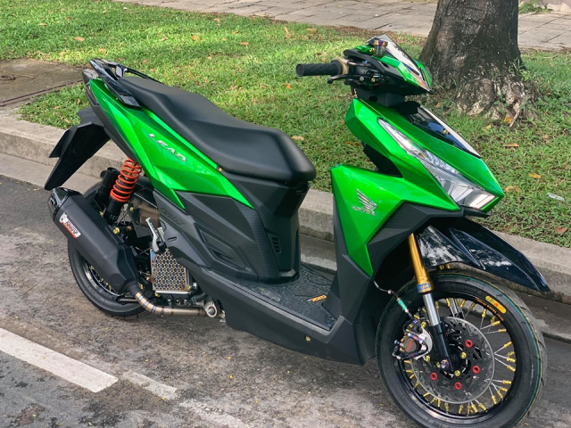 Vario 150 do dot bien voi dan do choi chat choi den kho ta