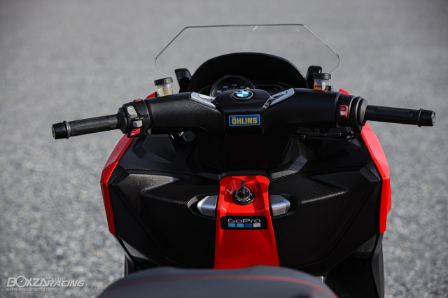 BMW C650 do an tuong voi phong cach Sporty tuoi tan - 6