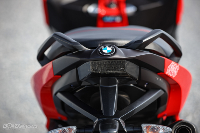 BMW C650 do an tuong voi phong cach Sporty tuoi tan - 18