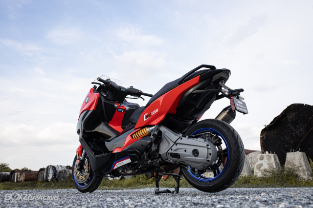 BMW C650 do an tuong voi phong cach Sporty tuoi tan - 21