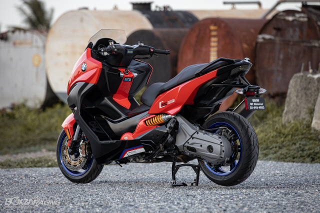 BMW C650 do an tuong voi phong cach Sporty tuoi tan - 20