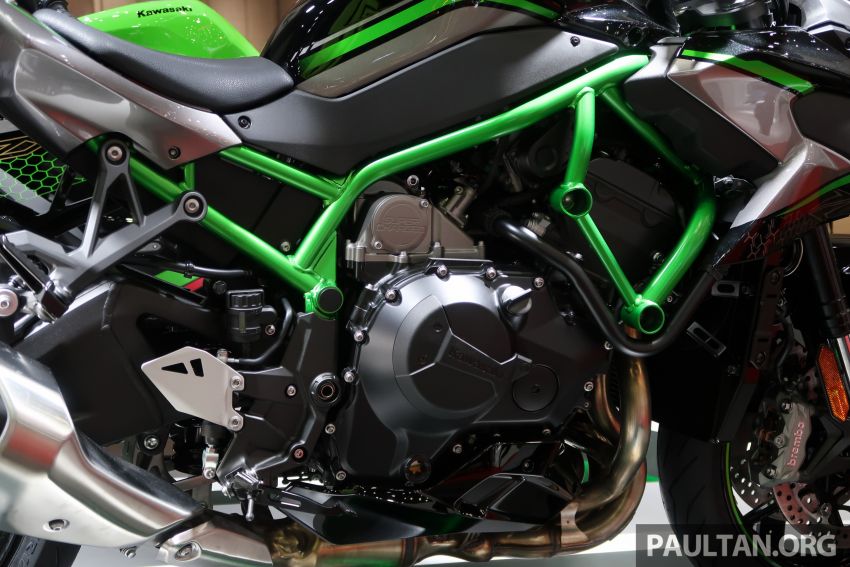 Can canh Kawasaki Z H2 Supercharger voi ve ngoai sieu ham ho - 12