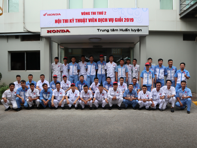 Honda VN to chuc Hoi thi Ky thuat vien dich vu Nhan vien quan he khach hang xuat sac 2019 - 5