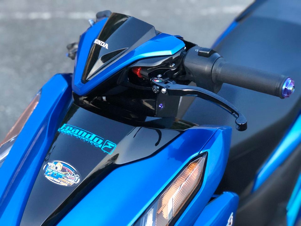 Vario 150 the he moi trong ban do dep gay me cho nguoi xem - 3