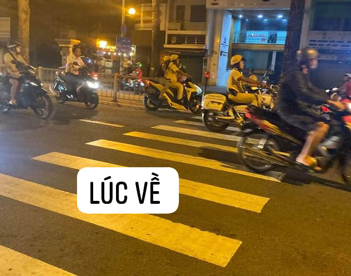 Di bao an mung chien thang doi tuyen VN vi sao 2 thanh nien di Vario bi nhan bien ban - 3