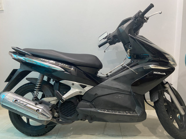 Ban xe airblade doi 2007 moi 90