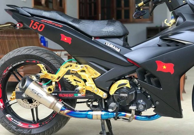 Ban co phai la TRE TRAu khi chay xe - 3
