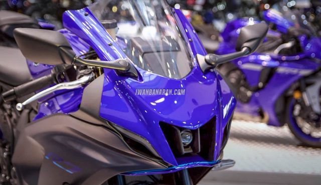 Bi an ve lo thong gio phia truoc cua Yamaha R7 da duoc he lo - 4