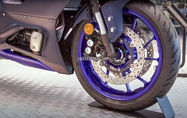 Bi an ve lo thong gio phia truoc cua Yamaha R7 da duoc he lo - 16
