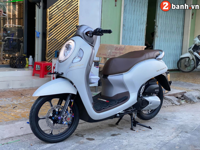 Scoopy 2021 do het bai voi dien mao cuc gat - 16