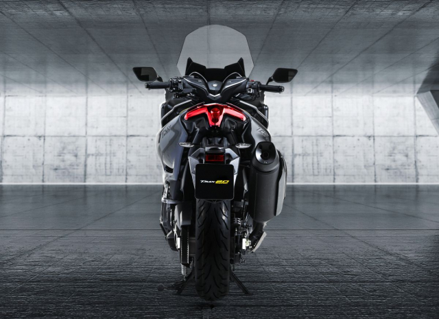 Lo bang sang che Yamaha dang phat trien TMAX Hybrid moi - 6