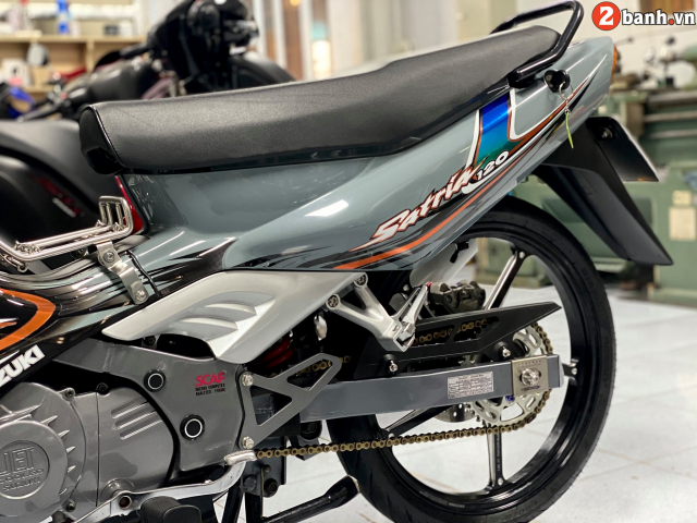 Sieu cop Satria 120 lot xac hoan toan voi phong cach tan thoi - 3
