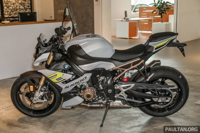 Can canh BMW S1000R 2021 vua do bo Dong Nam A - 20