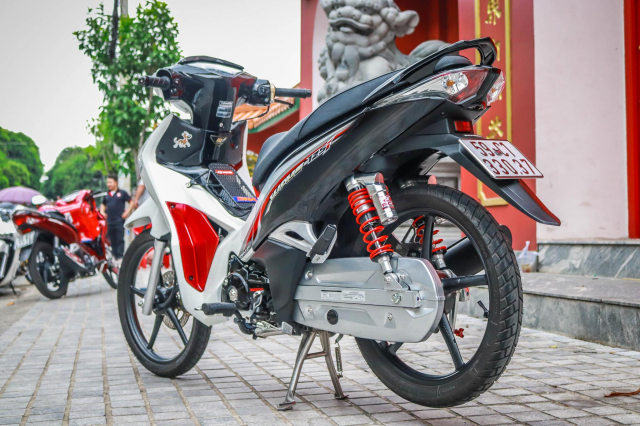 Danh gia phuoc RCB EB2 gia re lai co them binh dau - 4