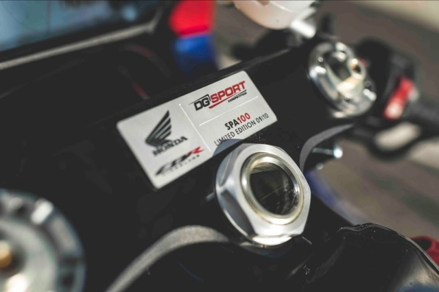 Honda CBR1000RRR SPA 100 phien ban dac biet lo dien - 6