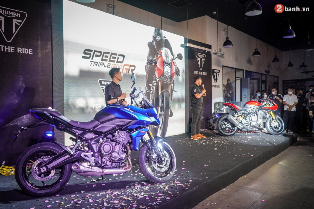 Triumph tiger sport 660 và speed triple 1200 rr chính thức ra mắt thị trường việt nam