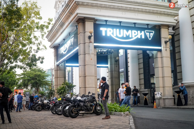 Triumph tiger sport 660 và speed triple 1200 rr chính thức ra mắt thị trường việt nam