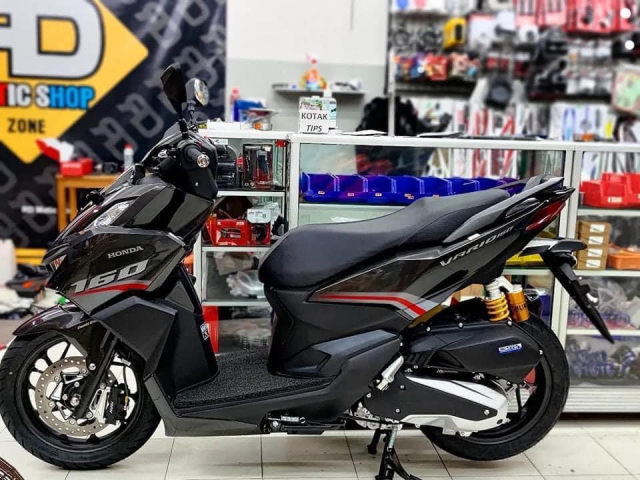 Vario 160 2022 ngay lap tuc duoc nang tam dang cap voi dan trang bi Chau Au - 8