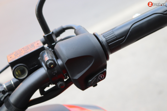 Honda CB150X 2022 Mau xe gay tranh cai voi gia ban kha cao - 10