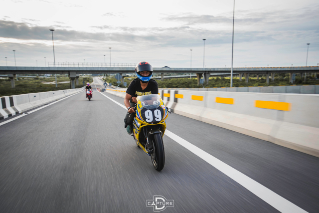 Honda NSR150 lot xac hoan toan sau cu chuyen minh ngoan muc - 22